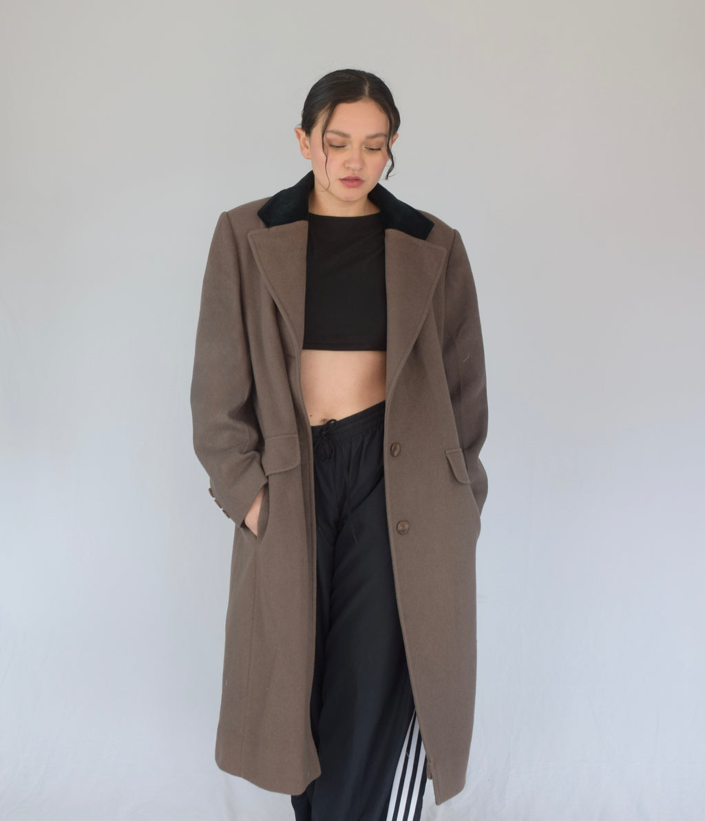 Gaban cuello terciopelo