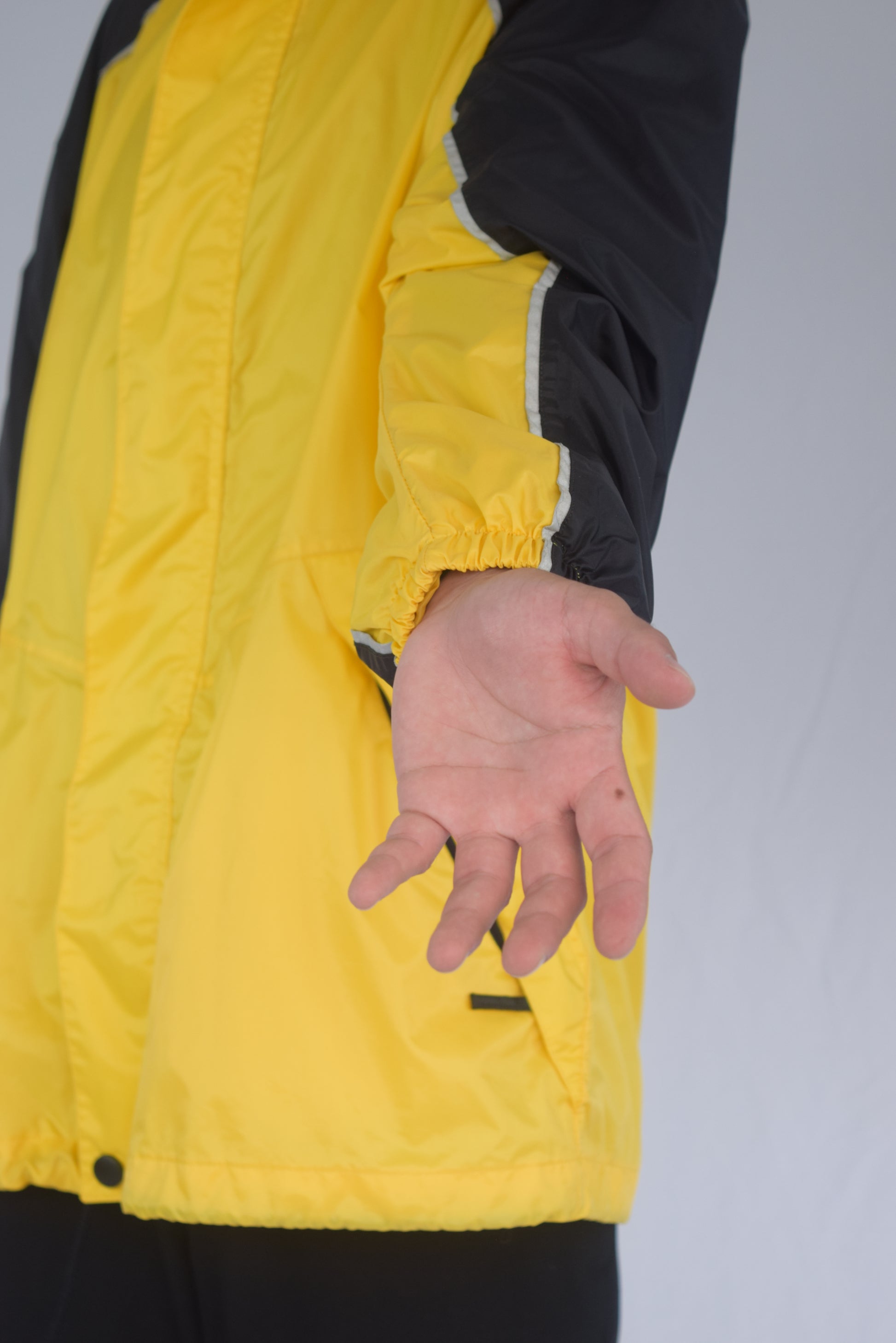 Chaqueta montaña amarilla