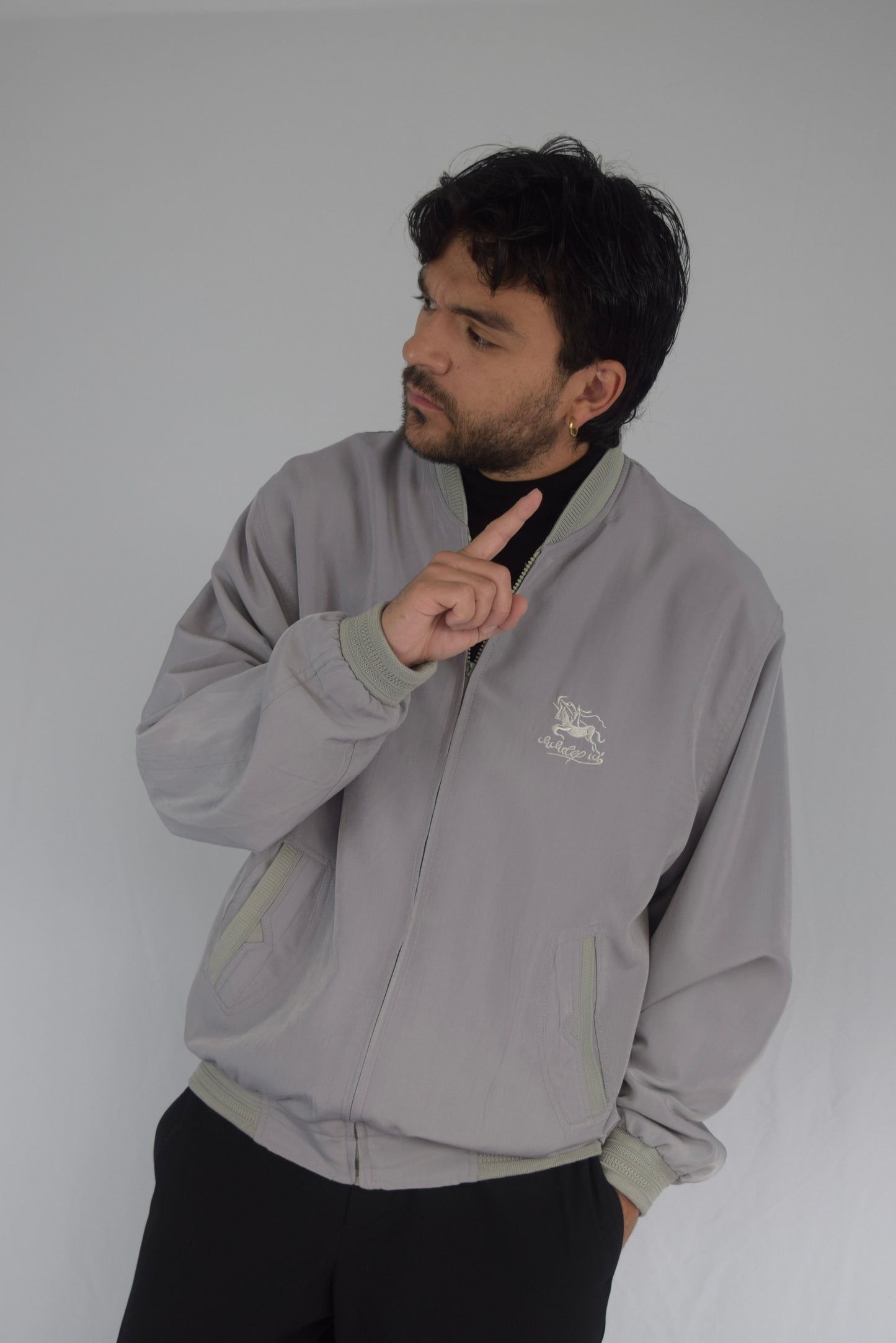 Chaqueta V