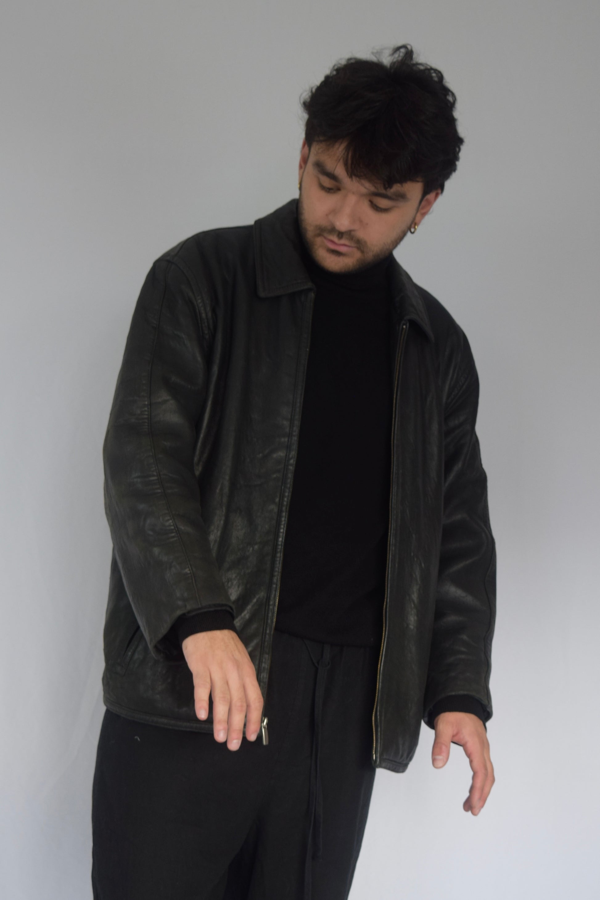 Chaqueta 100% cuero negra