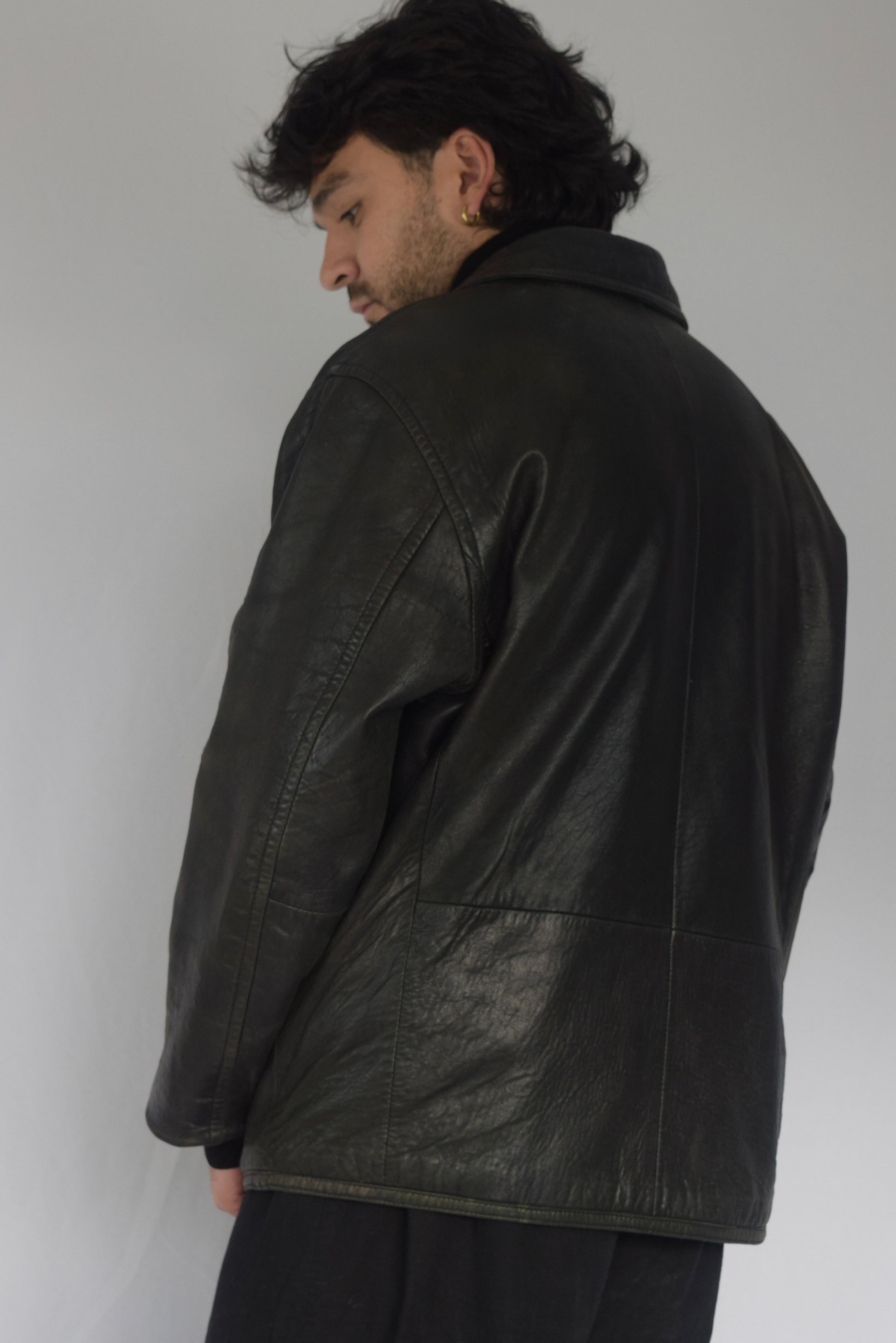 Chaqueta 100% cuero negra