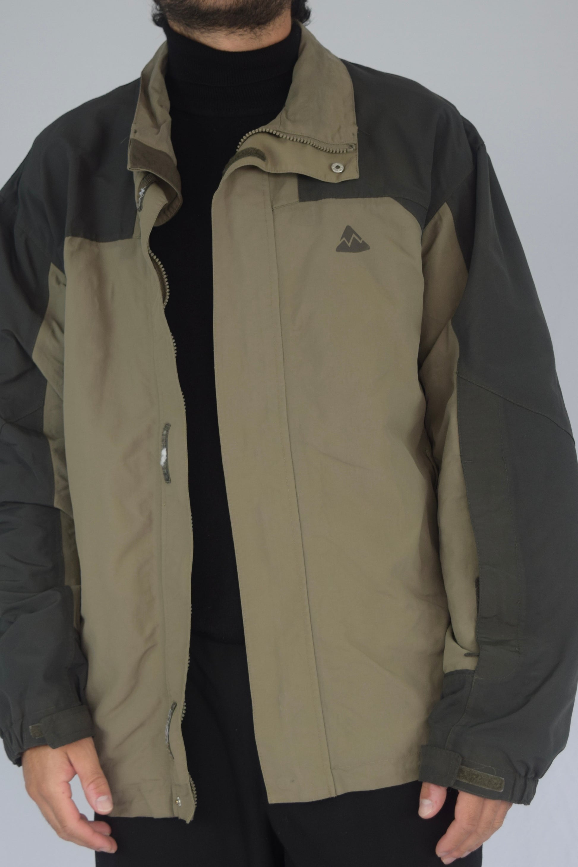 Chaqueta termica montaña