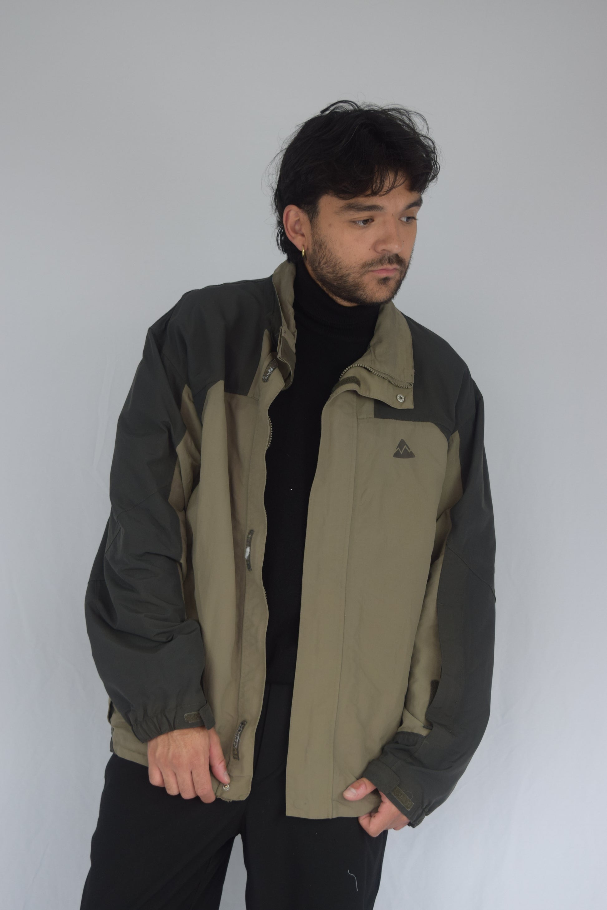 Chaqueta termica montaña