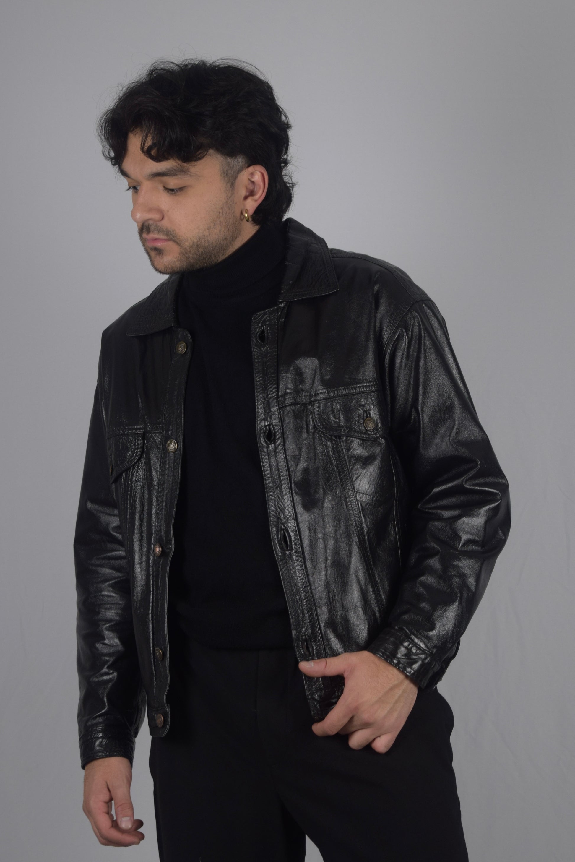 Chaqueta 100% cuero negra