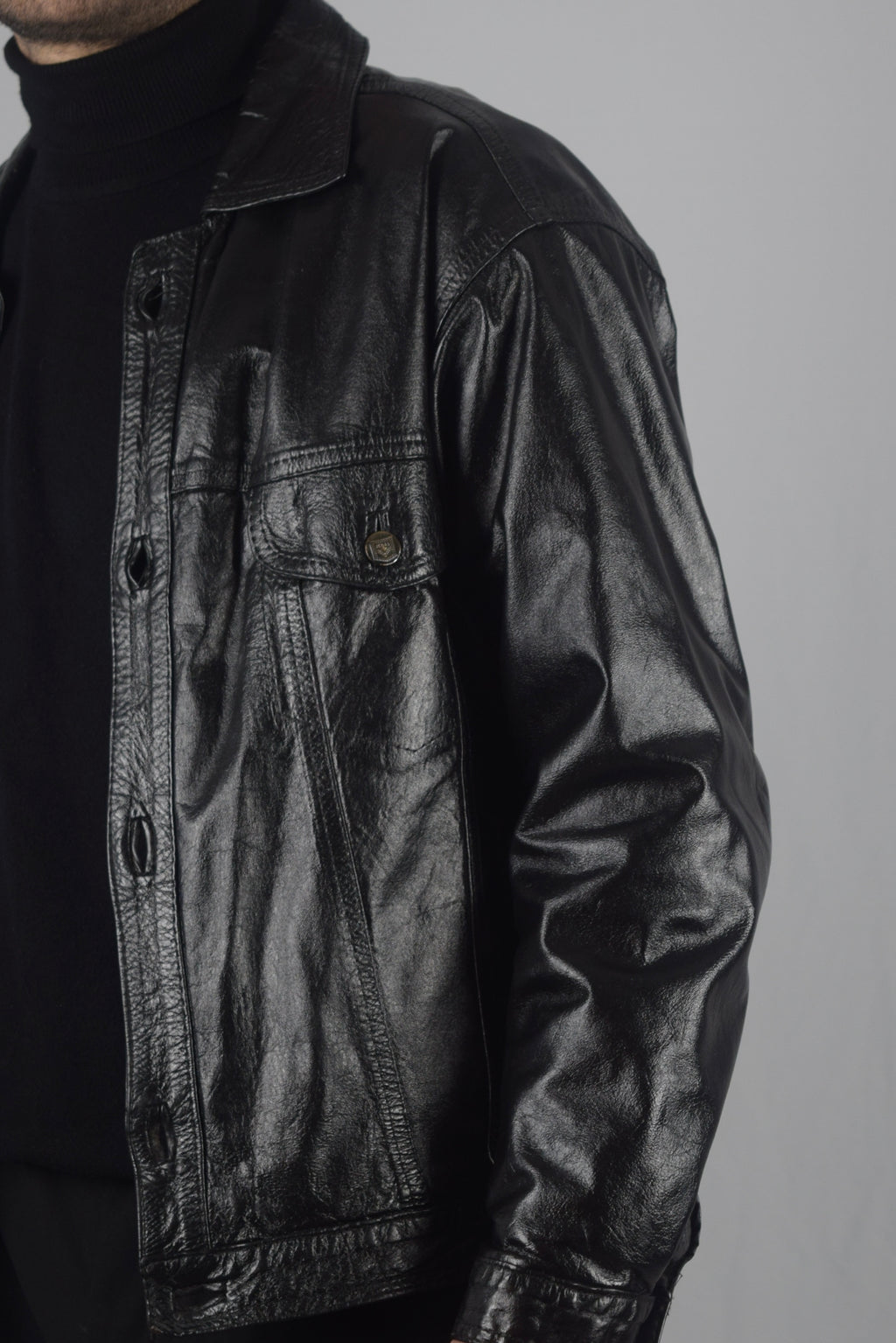 Chaqueta 100% cuero negra