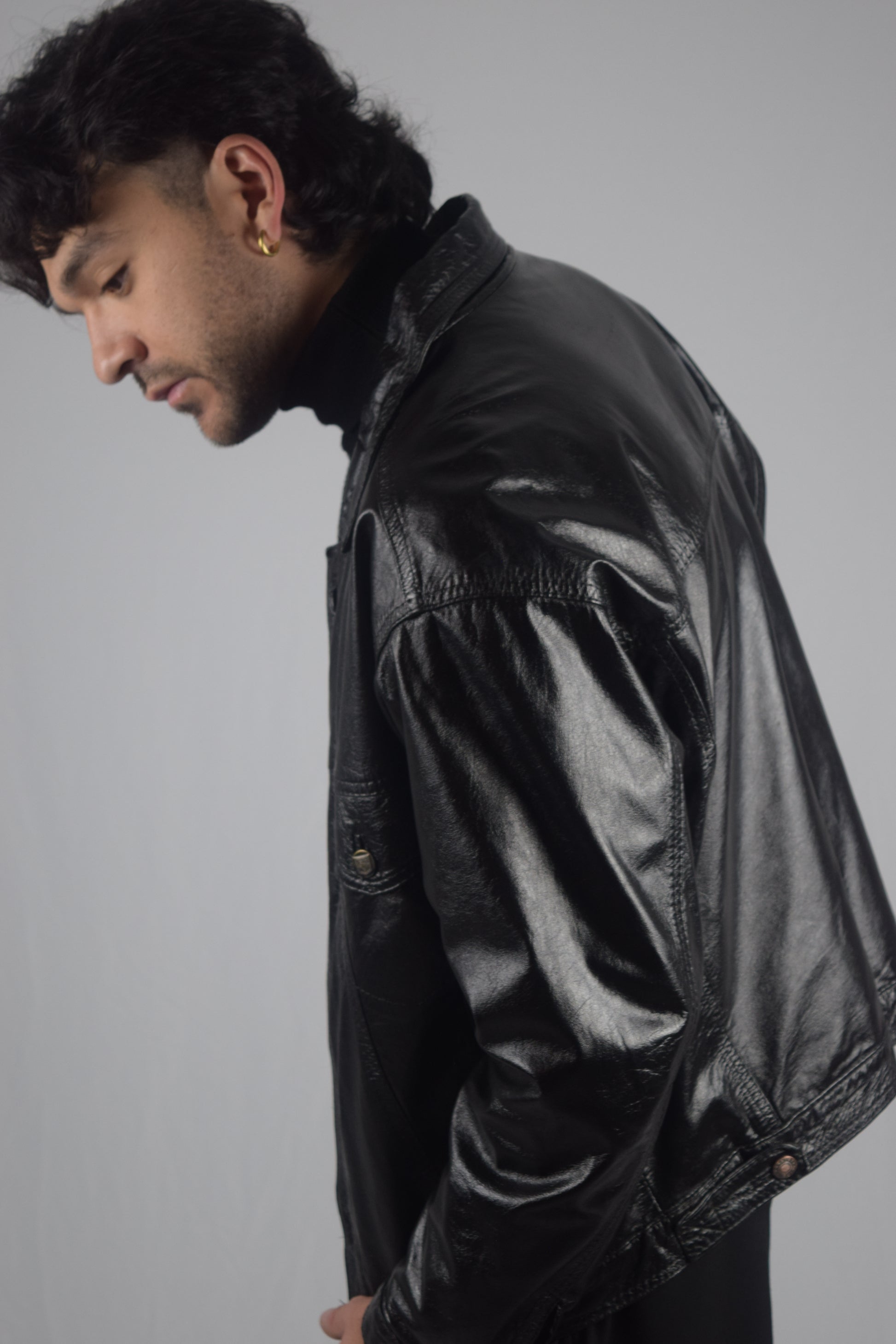 Chaqueta 100% cuero negra