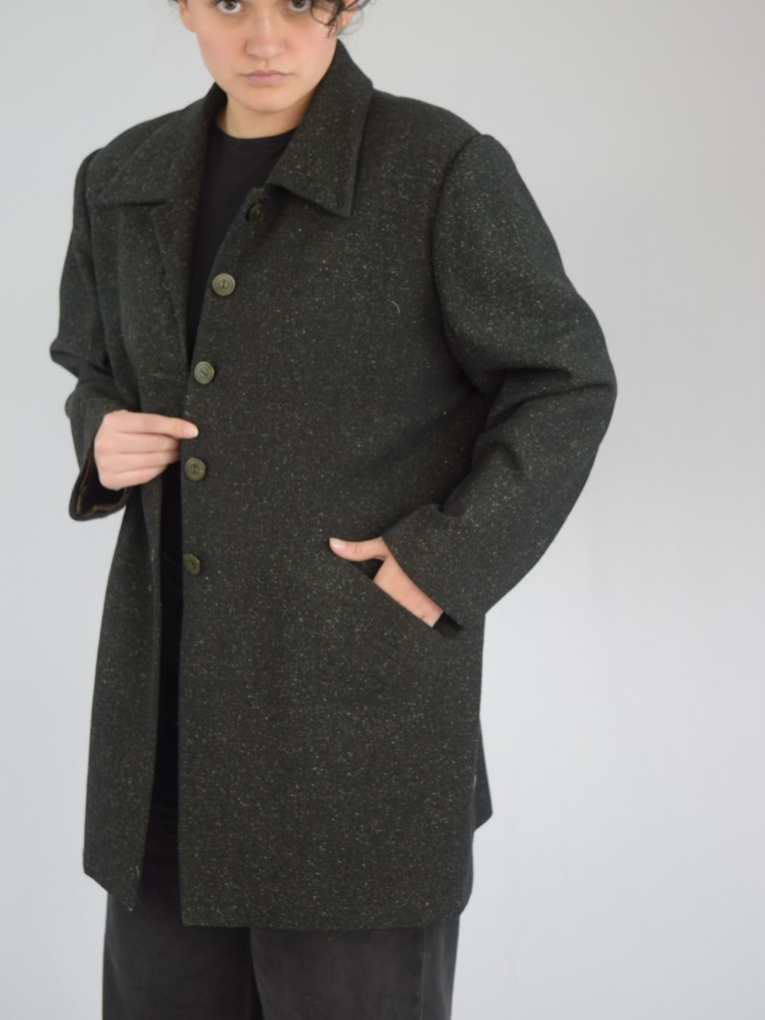 Gabardina salpicada en paño