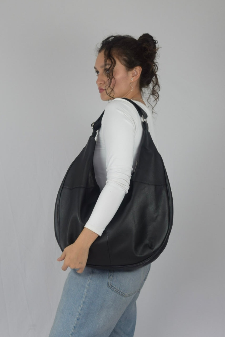 Bolso 100% cuero negro