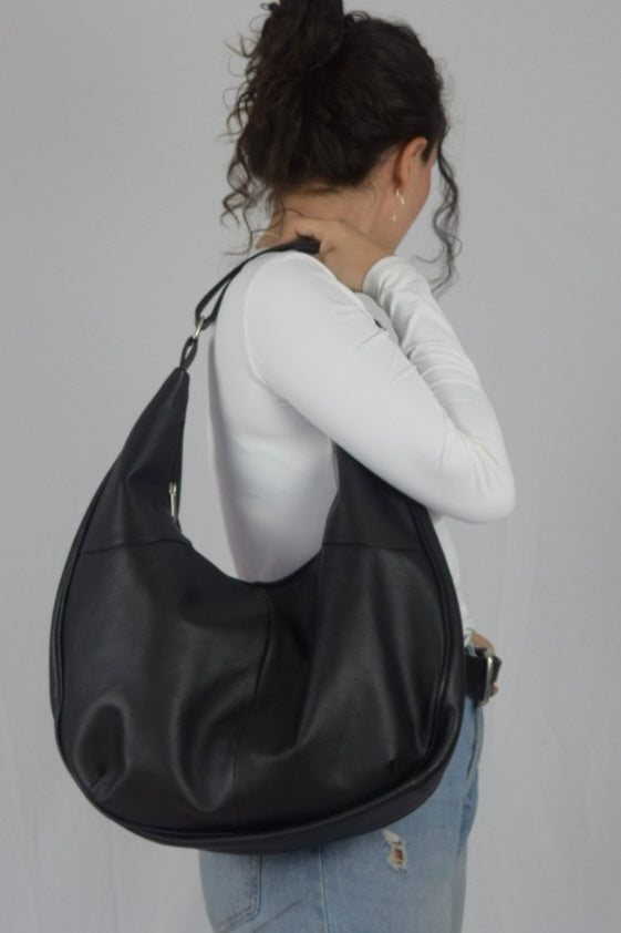 Bolso 100% cuero negro