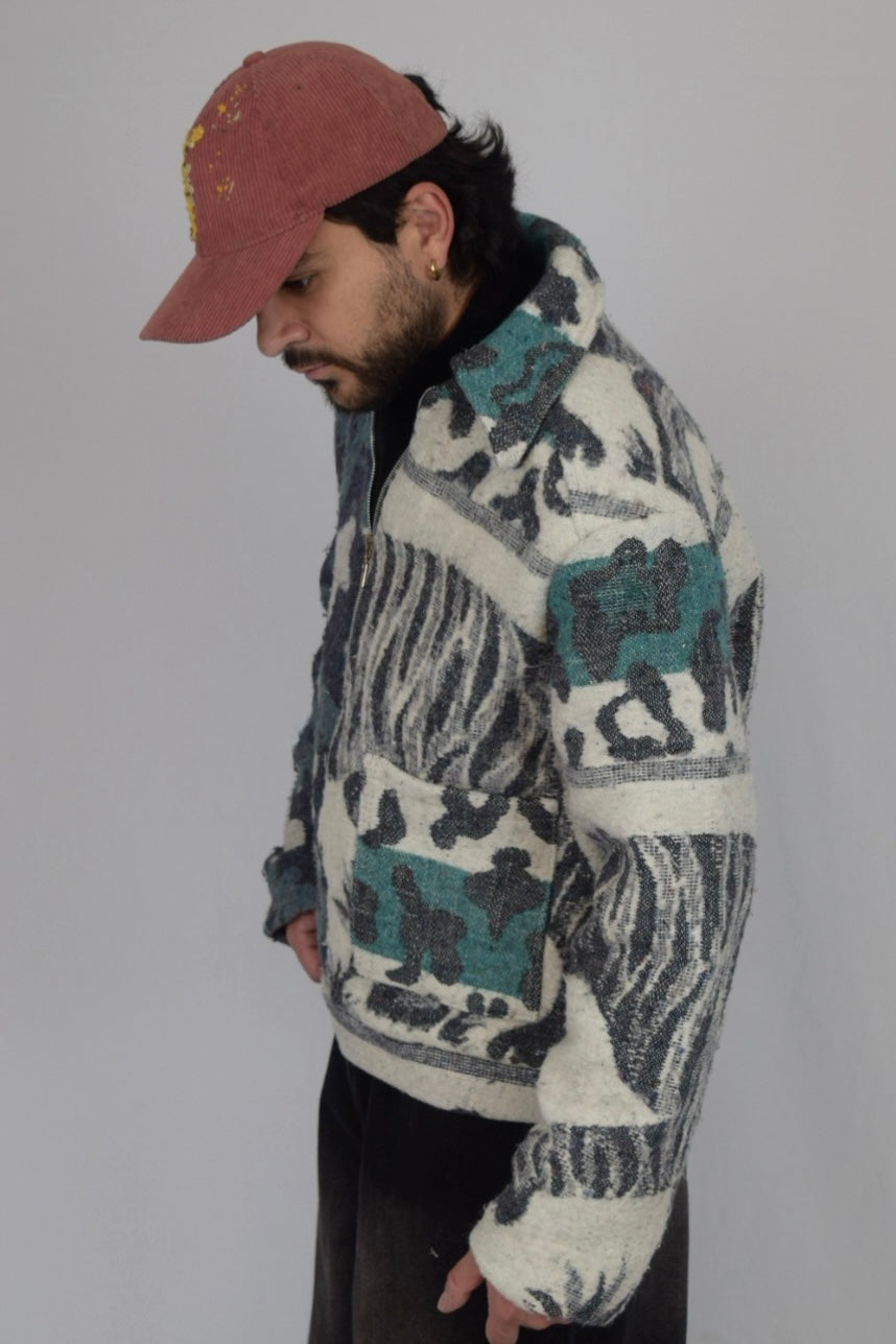 Chaqueta de tela recuperada