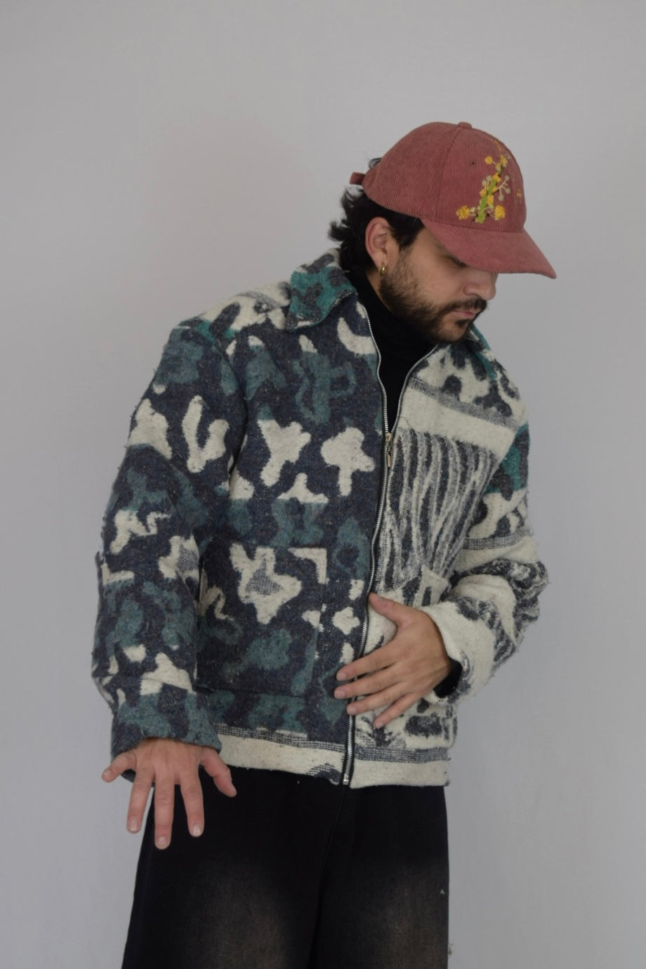 Chaqueta de tela recuperada