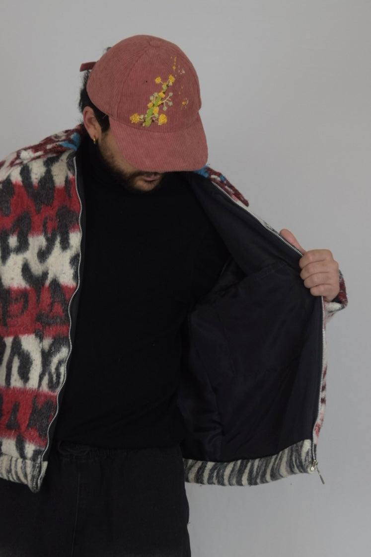 Chaqueta de tela recuperada