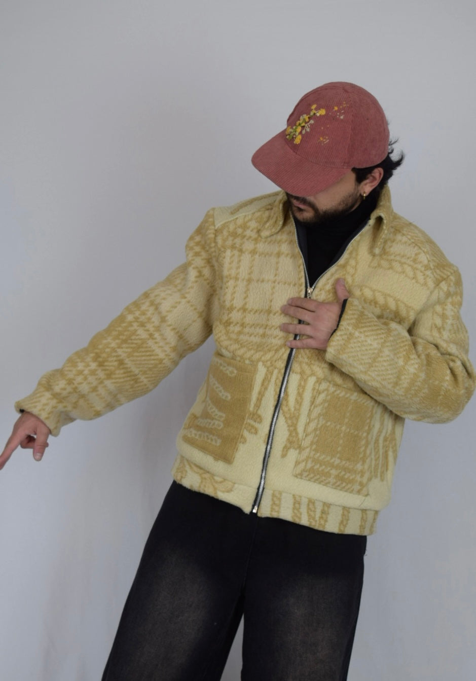 Chaqueta termica de tela recuperada