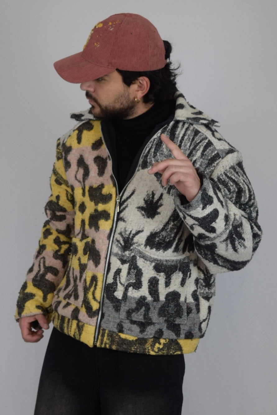Chaqueta 4 tigres de tela recuperada