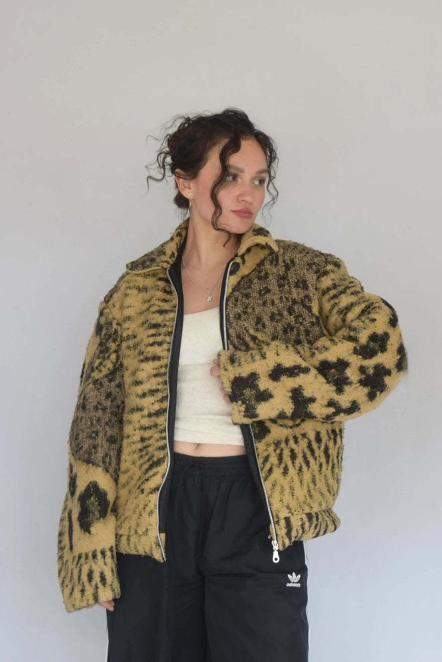 Chaqueta tigre amarilla