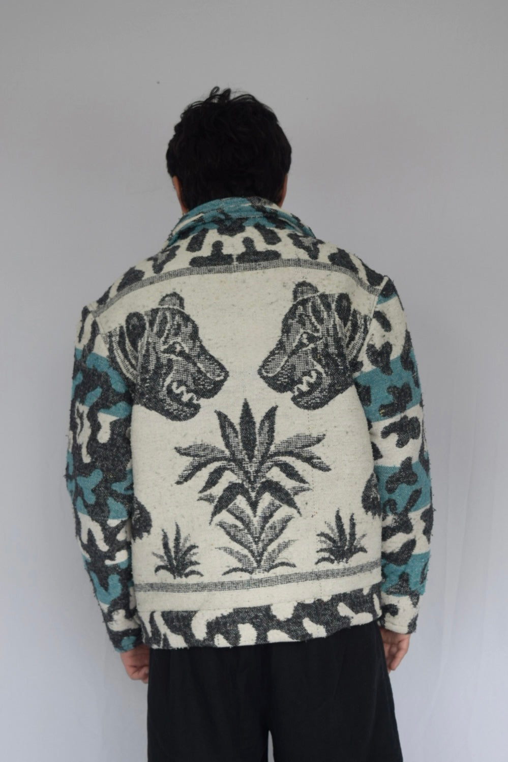 Chaqueta de tela recuperada, Talla M