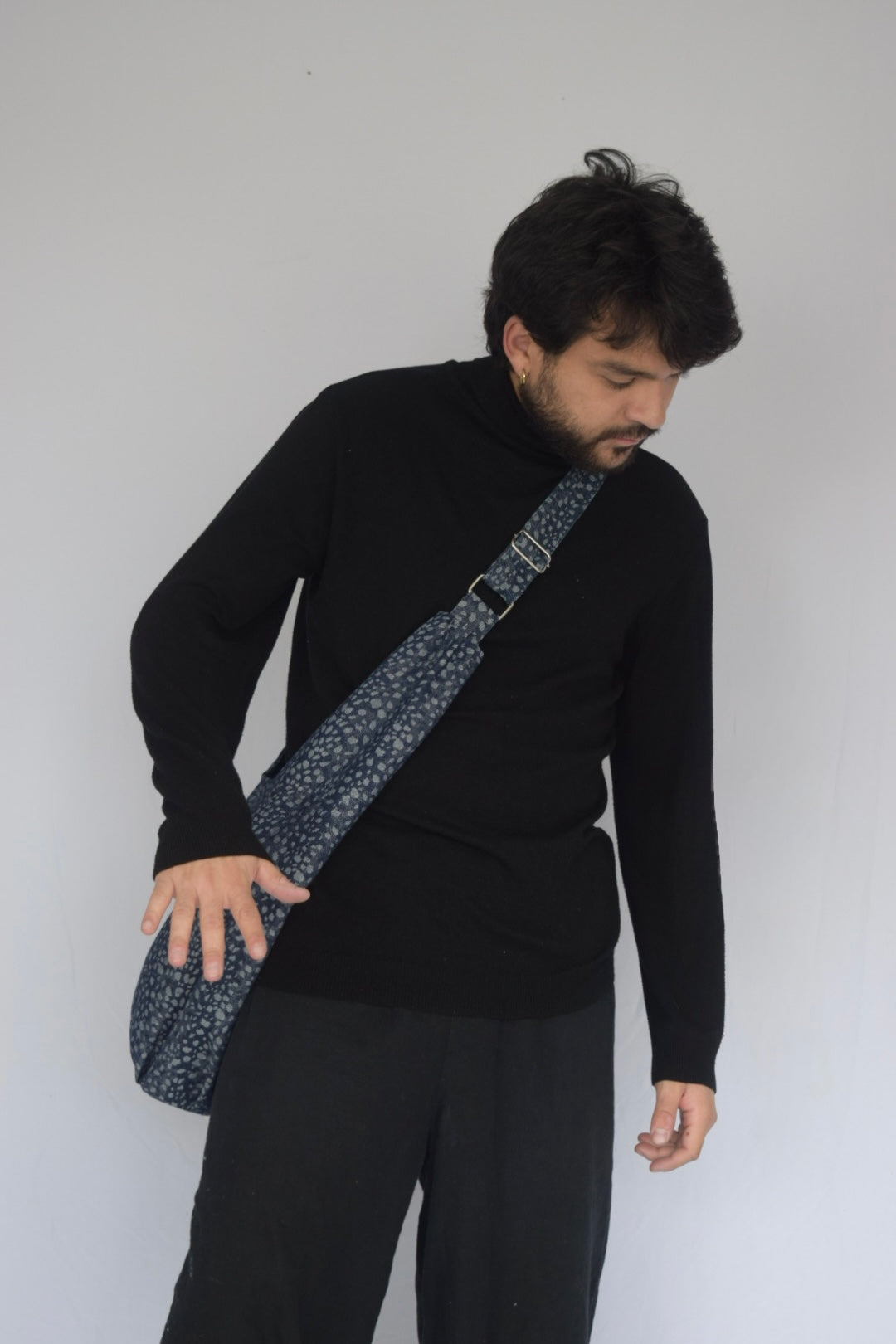 Bolso denim atigrado
