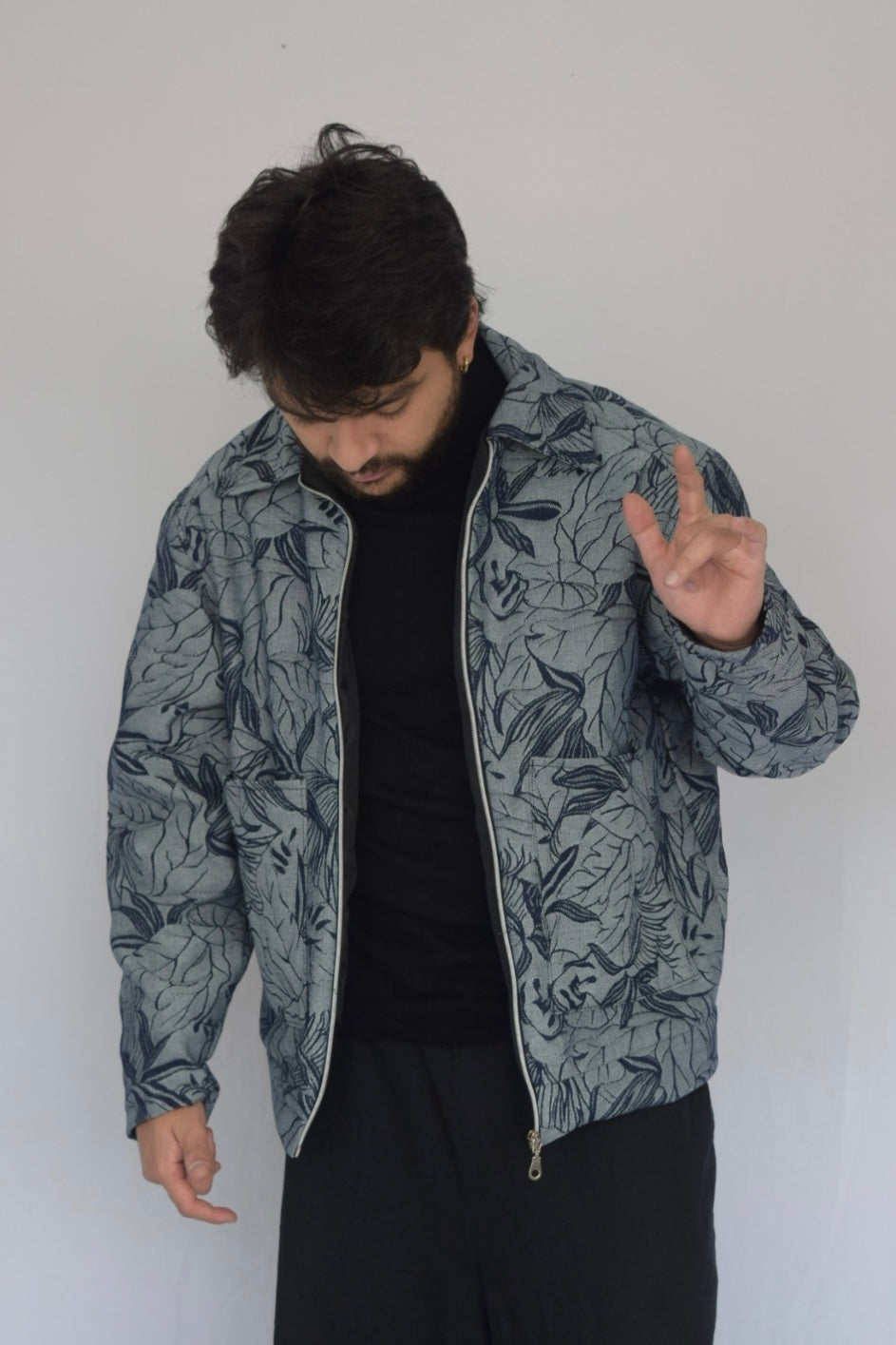Chaqueta follaje denim en negativo