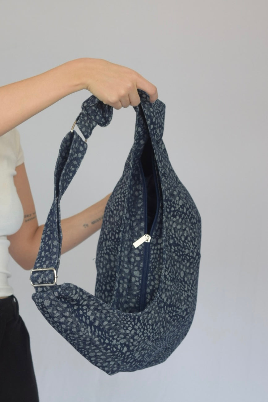 Bolso denim atigrado