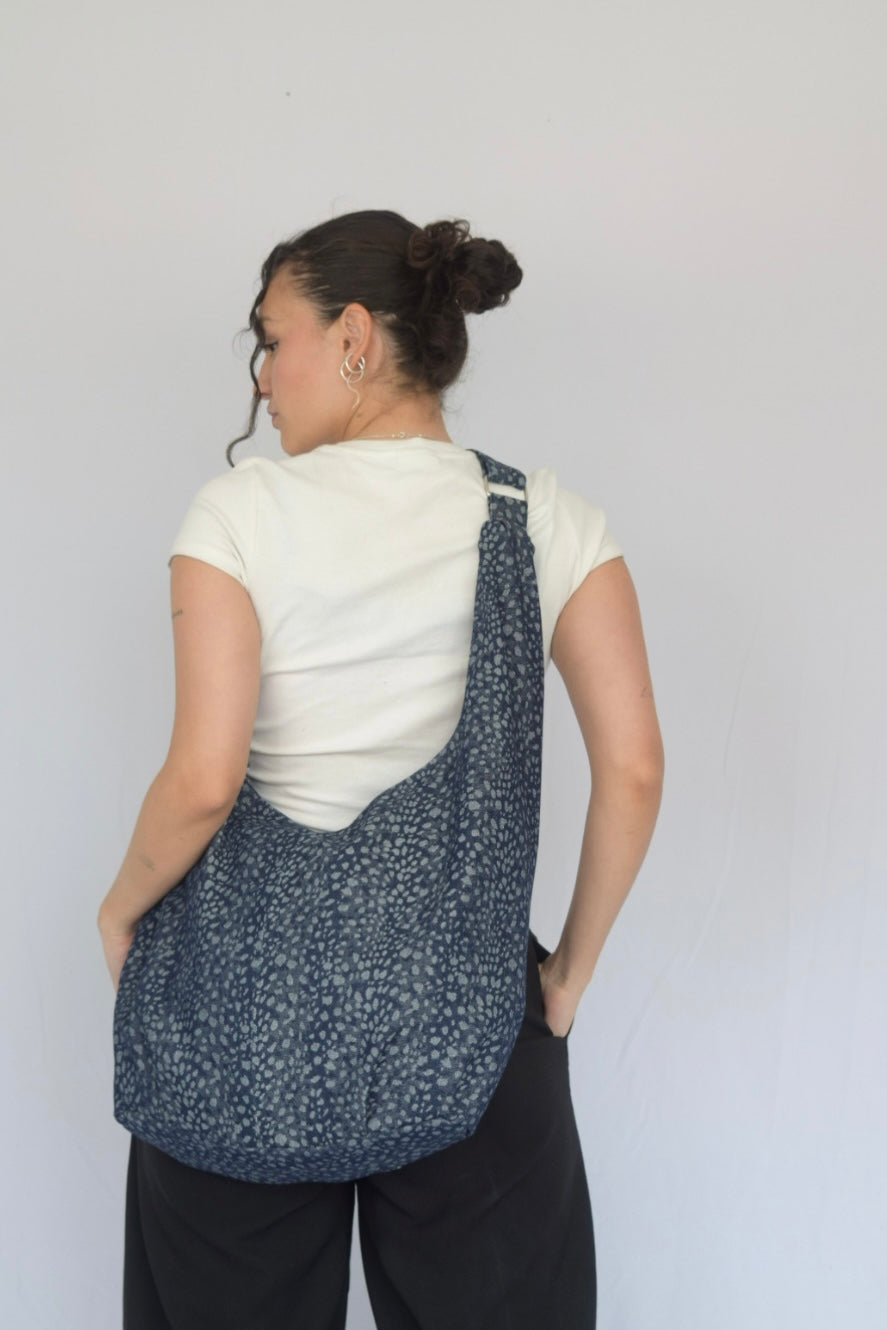 Bolso denim atigrado