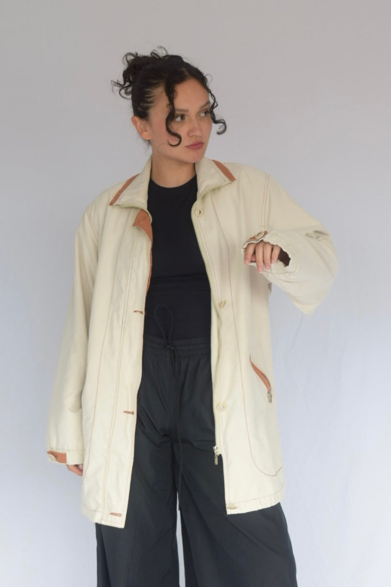 Chaquetón delineado