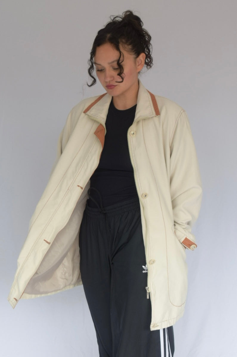 Chaquetón delineado