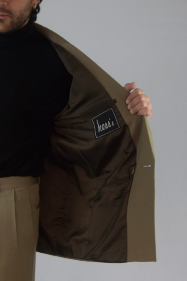 Traje