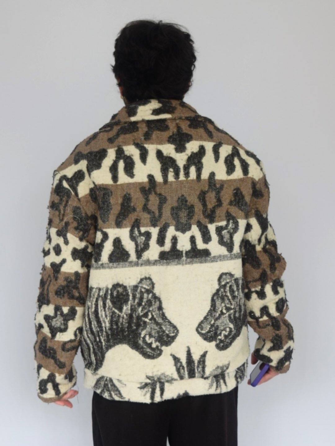 Chaqueta 4 tigres