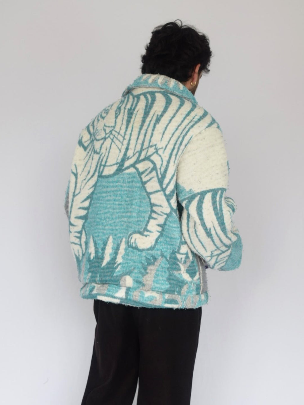 chaqueta 4 tigres azul