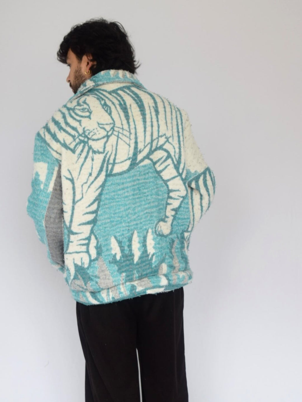 chaqueta 4 tigres azul