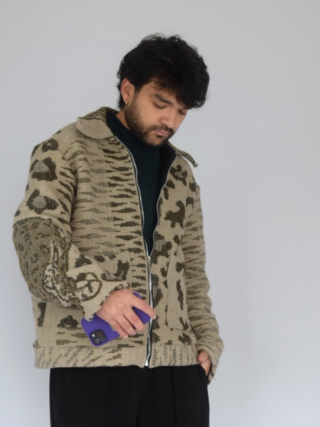 chaqueta 4 tigres café