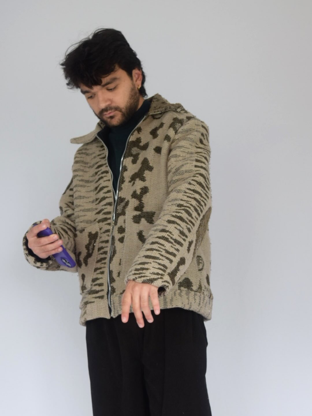 chaqueta 4 tigres café