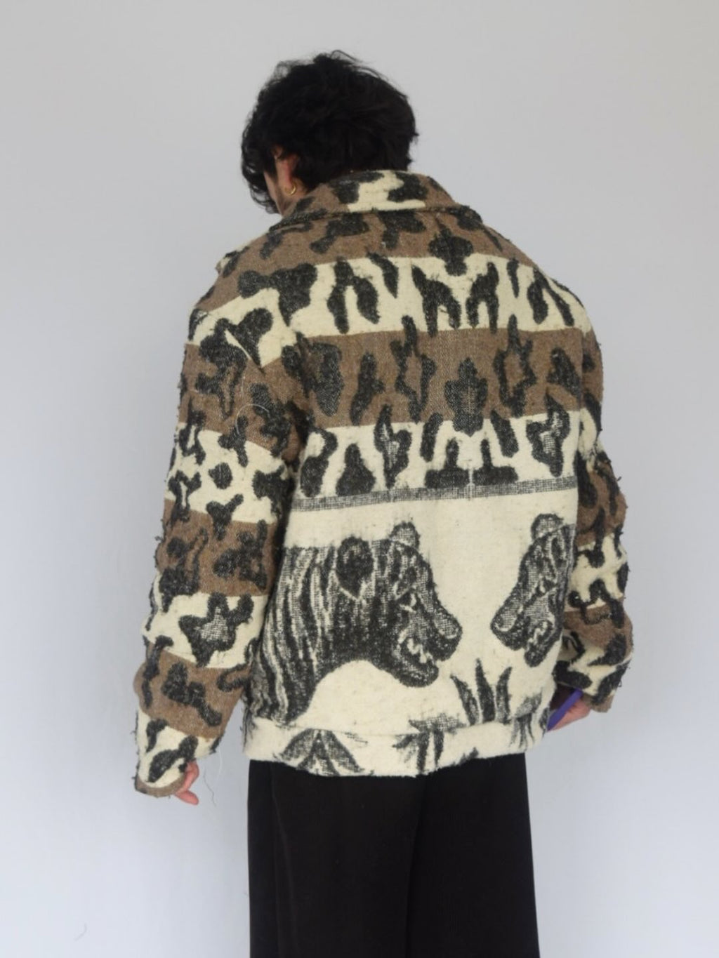 Chaqueta 4 tigres